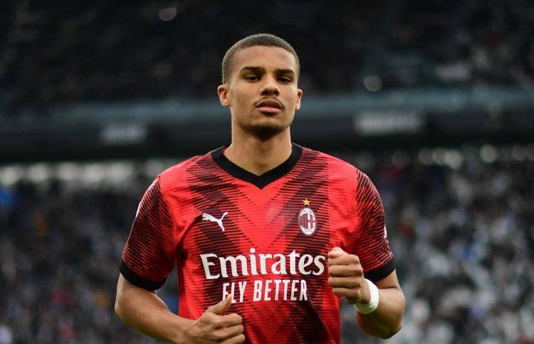 意甲转会纵横：阿莱格里欲签硬朗中锋，国米盯上帕尔马新星