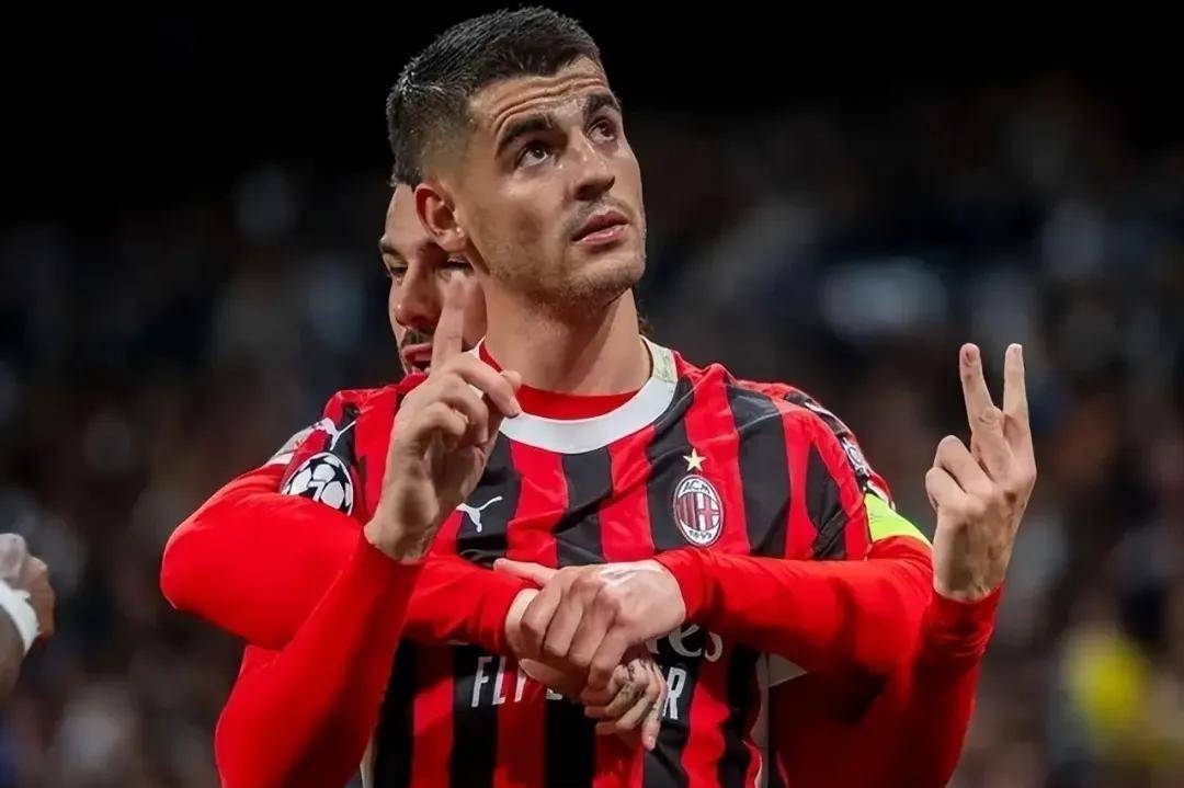 1200万欧！莫拉塔从AC米兰转会科莫，双向选择或双赢意甲赛场